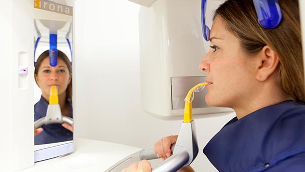 Rehabilitación ora y estética dental