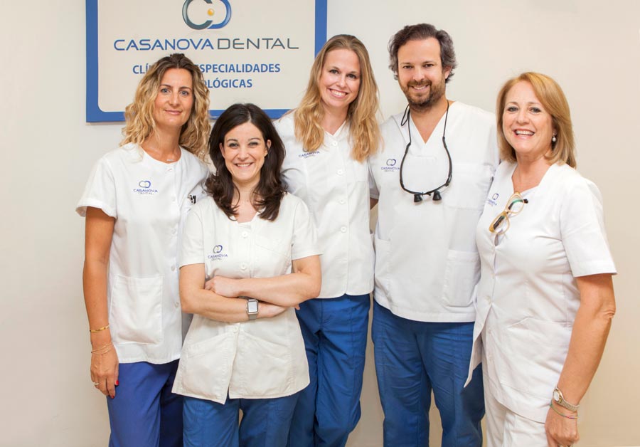equipo dentistas